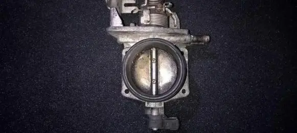 BMW 5 E39 Throttle valve 1433385 13.63-1721456