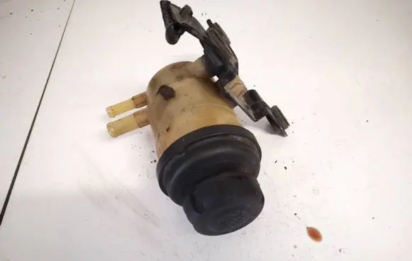 KIA Sportage Power steering fluid tank/reservoir