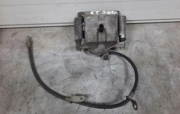 Lexus CT 200H Front brake caliper