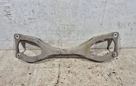 Audi Q7 4L Rear subframe 7L8512369
