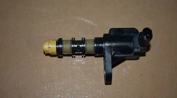Mercedes-Benz E W214 Vacuum valve A254180180055