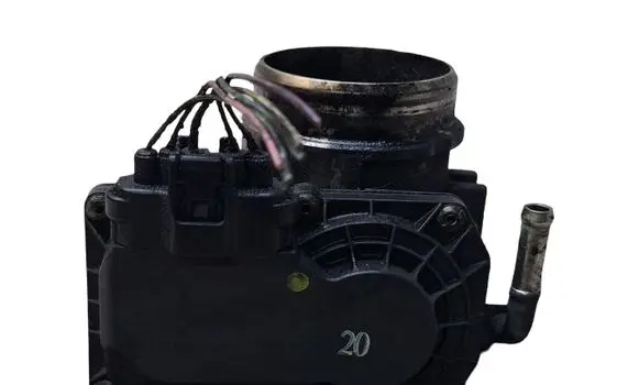 Mazda CX-5 Throttle valve SH01136B0