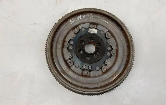 Audi Q2 - Flywheel 090117 04L105266AB