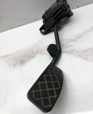 Audi A4 S4 B6 8E 8H Accelerator throttle pedal 8E2721523 6PV00777008