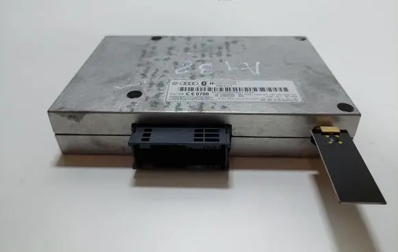 Audi A4 S4 B8 8K Bluetooth control unit module 8T0862335A