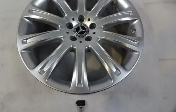 Mercedes-Benz GLE (W166 - C292) R20 alloy rim 