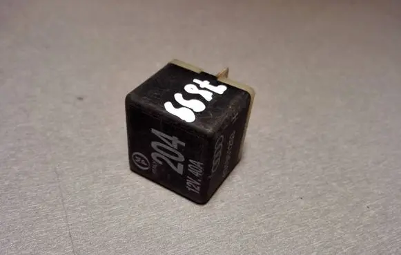 Audi A6 S6 C5 4B Other relay 431951253H