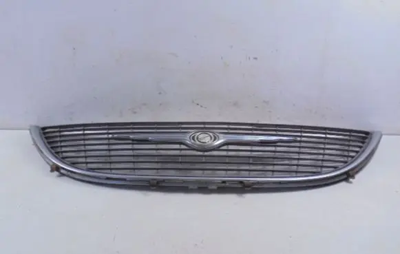 Chrysler Grand Voyager IV Front grill 4857522AA