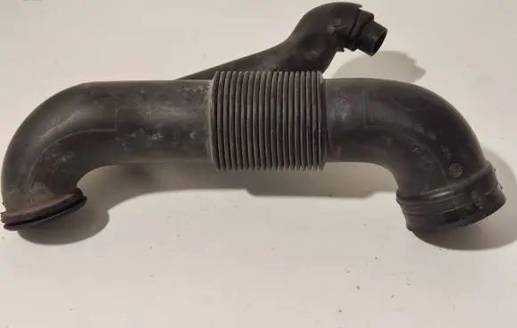 Mercedes-Benz B W245 Air intake duct part A6400900929