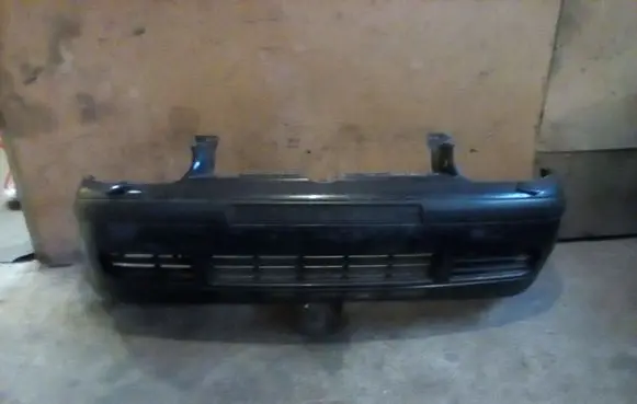 Volkswagen Golf IV Front bumper