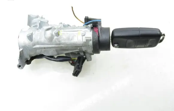 Volkswagen Golf V Ignition lock 1K0905851B