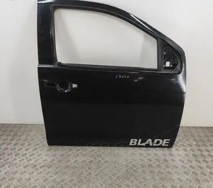 Isuzu D-Max Front door 8982688391