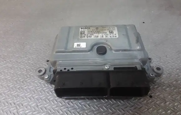 Mercedes-Benz B W245 Engine control unit/module A6401501691 0281013965