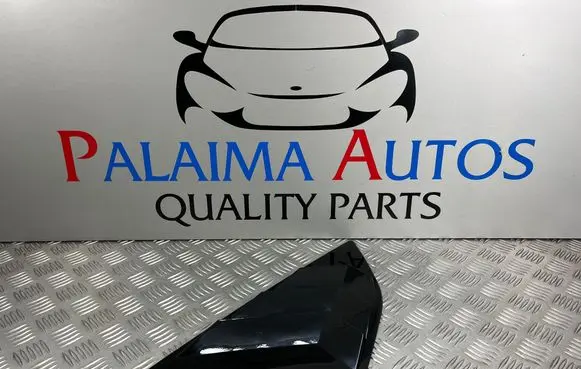 Ford Focus Rear side glass trim 