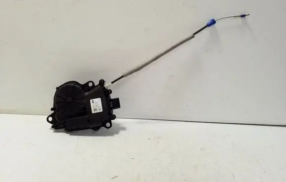 Land Rover Discovery Sport Tailgate boot lock/latch motor DK62404C10AD