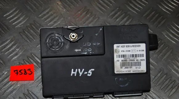 Hyundai i30 Antenna control unit 954002R000