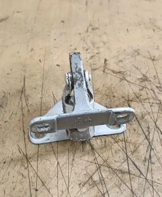 BMW X5 E70 Tailgate/trunk/boot hinge 14187910 141879