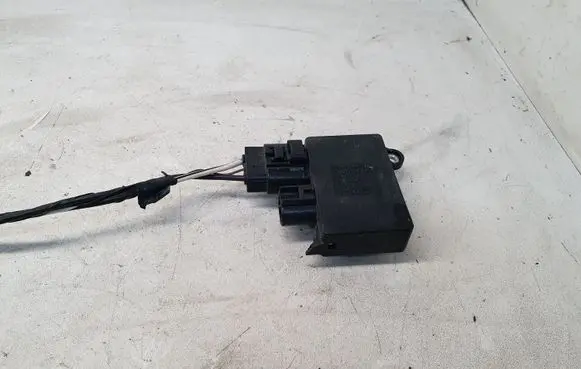 Toyota Yaris Coolant fan relay 8925712020