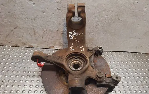 Front wheel hub spindle knuckle