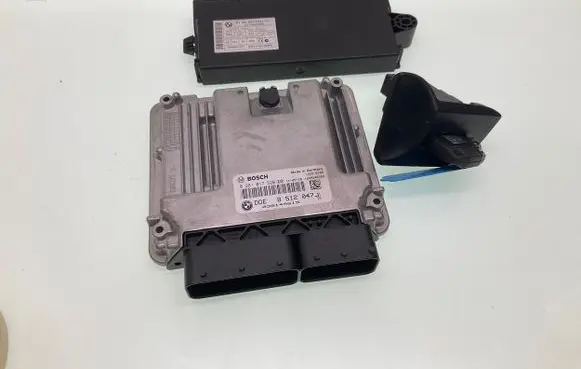 Engine ECU kit and lock set