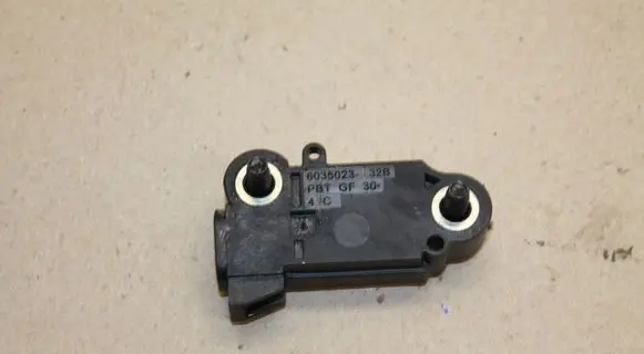 Chevrolet Captiva Airbag deployment crash/impact sensor 96631484 JC6QA2E4S