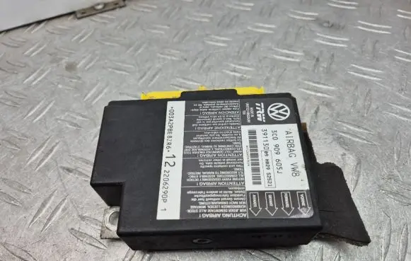 Volkswagen PASSAT B6 Airbag control unit/module 3C0909605J
