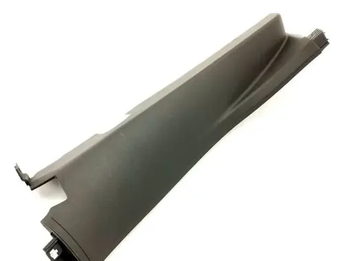 Front wheel arch liner splash guards