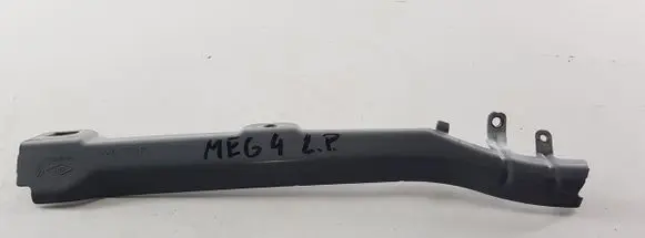 Renault Megane IV Fender mounting bracket 631220874R