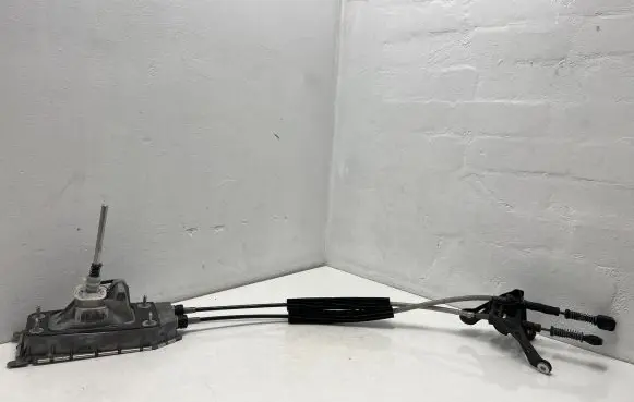 Volkswagen Polo V 6R Gear shifter/selector 6C0711049 6C0711265 6C0711266