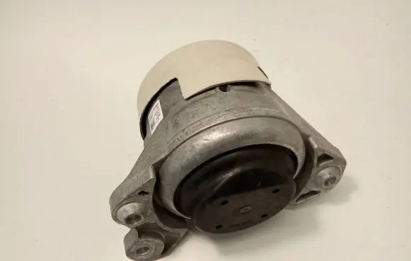 Mercedes-Benz GLC AMG Engine mount bracket A2132404000 ZGS002