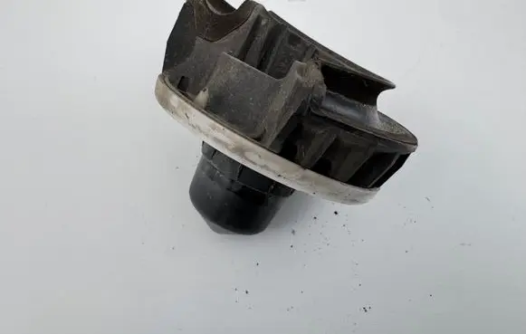 BMW 4 G22 G23 G24 G26 Front upper strut mount 6875395