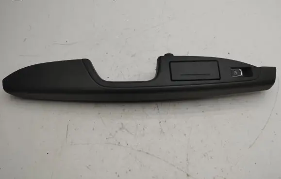Audi A7 S7 4G Rear door handle trim 
