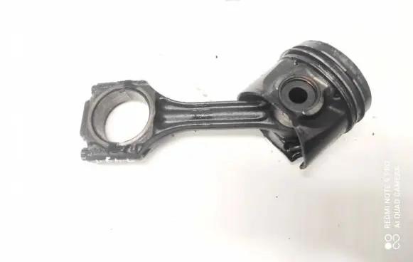 Audi A4 S4 B5 8D Piston with connecting rod