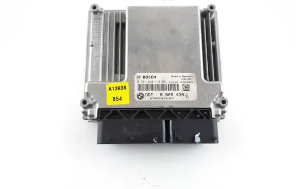 BMW 5 E60 E61 Engine control unit/module 8506438 0281016110 030547882