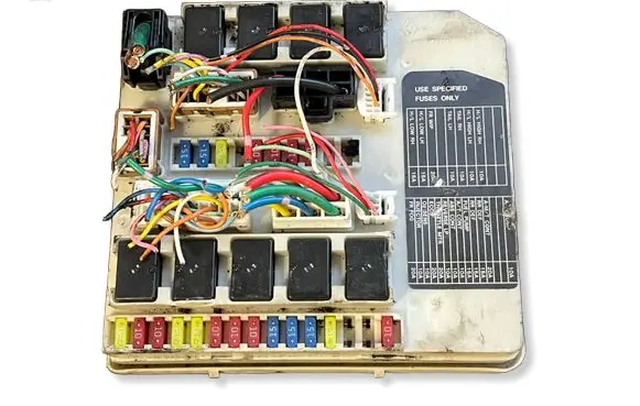 Nissan Micra Fuse box set PPT30M10