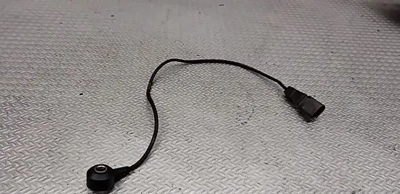 Detonation knock sensor