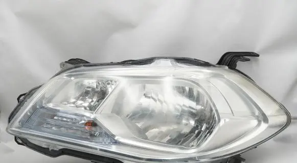 Suzuki SX4 S-Cross Headlight/headlamp 10017733