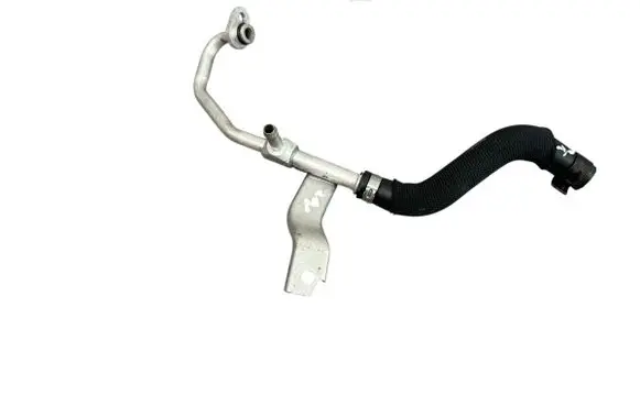 Mercedes-Benz CLS C219 Engine coolant pipe/hose A2722001851 CLS350CGI