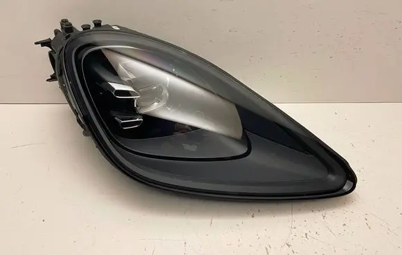 Porsche Cayenne (9Y0 9Y3) Headlight/headlamp 9Y0941032Q T9Y0031 1EX01443922