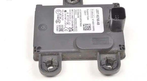 Ford Kuga III Distronic sensor radar LB5T9G768AB