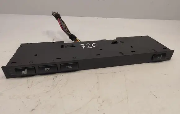 BMW 5 E39 Seat heating switch 8373776 61318373776