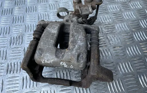 Volkswagen Caddy Rear brake caliper
