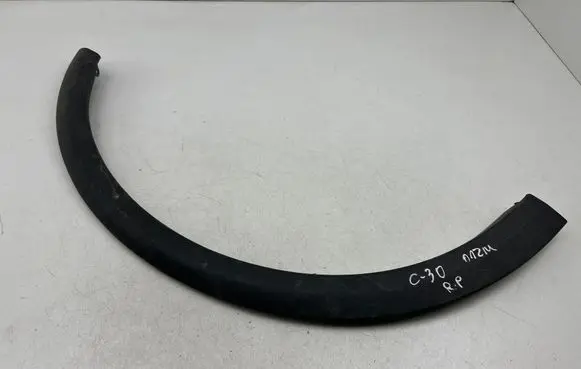 Volvo C30 Front arch trim 31283125