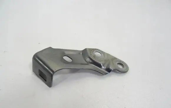 Skoda Scala Fender mounting bracket 654821149A