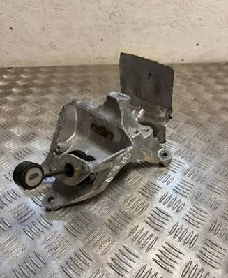 Audi Q7 4M Engine mounting bracket 4M0199870 AL995