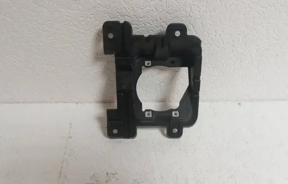 Dodge RAM 2500 DS Fog light bracket 68384320AA