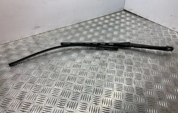 BMW 5 E60 E61 Windshield/front glass wiper blade 