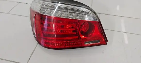 BMW 5 E60 E61 Rear/tail lights 7165738 A046343