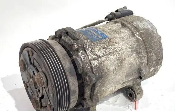 Skoda Octavia Mk1 (1U) Air conditioning (A/C) compressor (pump) 1J0820803K
