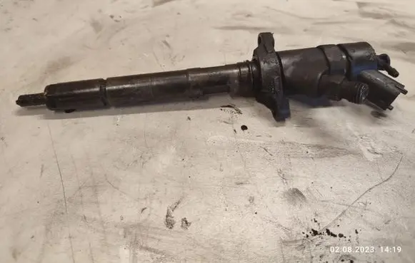 Mazda 3 I Fuel injector